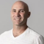Sonos : pointé du doigt, le directeur des produits quitte lui aussi le navire Sonos : pointé du doigt, le directeur des produits quitte lui aussi le navire