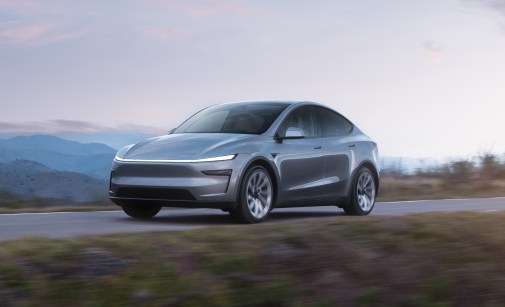 Tesla Model Y (2025) // Source : Tesla