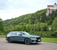 BMW booste l’autonomie de sa berline électrique sans augmenter la capacité de sa batterie : mais comment a-t-il fait ?
