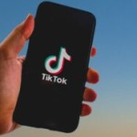TikTok offre enfin plus de contrôle sur son algorithme et ses recommandations : comment s&rsquo;en saisir ?