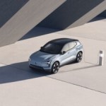 La petite voiture électrique de Volvo devient bien plus intéressante avec cette excellente nouvelle La petite voiture électrique de Volvo devient bien plus intéressante avec cette excellente nouvelle