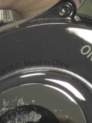 La faute de frappe « Meda in China » au dos des OnePlus Watch 3 // Source : Frandroid