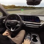 « 2 milliards de dollars par an » : les constructeurs automobiles ont trouvé un nouveau moyen de gagner (beaucoup) d’argent « 2 milliards de dollars par an » : les constructeurs automobiles ont trouvé un nouveau moyen de gagner (beaucoup) d’argent