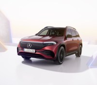 7 000 Mercedes électriques rappelées pour des risques d’incendie : à quel point faut-il s&rsquo;inquiéter ?