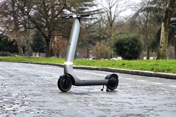 Bo M design avant