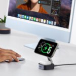 Amazon brade ce chargeur compatible Qi2 qui recharge 2 appareils simultanément