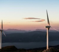 Voici à quel point le coût de l’électricité renouvelable dégringole