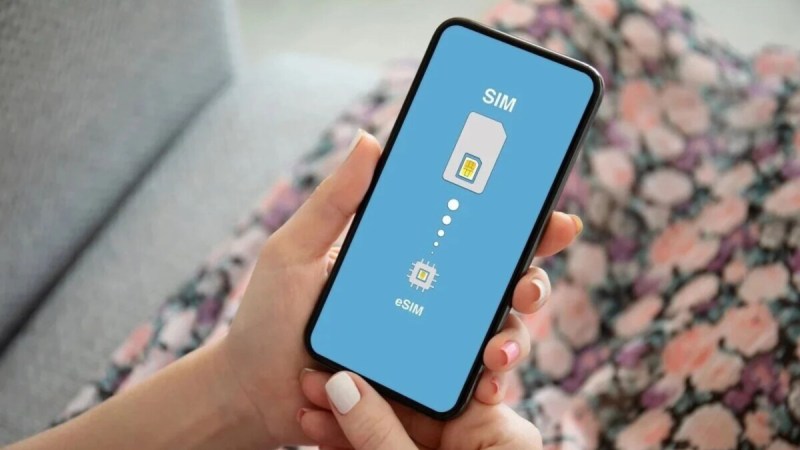 Une eSIM de voyage dans son espace bancaire : le Crédit Mutuel-CIC s’allie à Bouygues autour de l’InternationalSIM