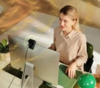 Insta360 Link 2C : cette nouvelle webcam 4K dopée à l&rsquo;IA est déjà en promotion