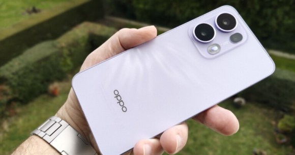Oppo Reno 13 Pro Oppo Reno 13 Pro