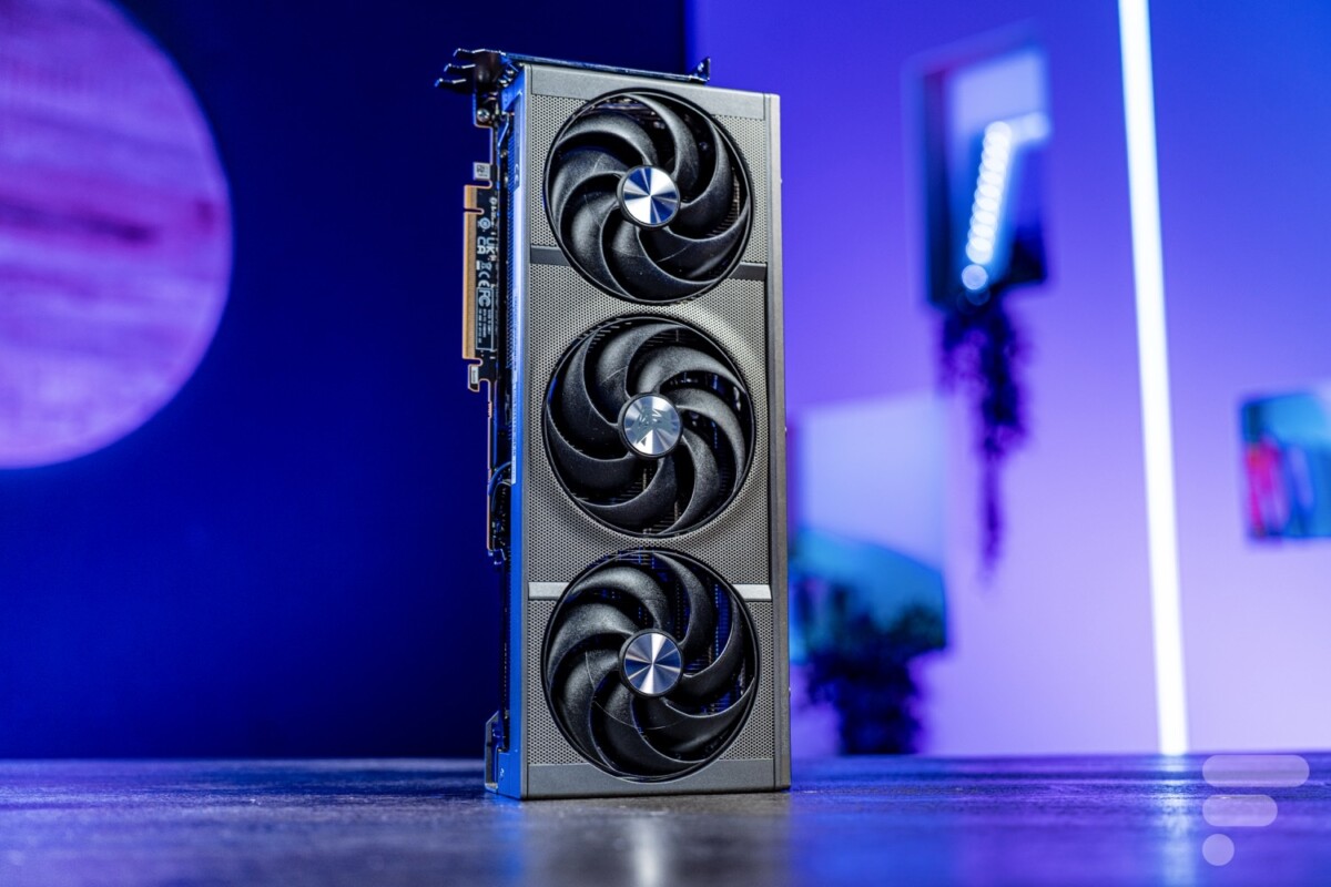 AMD Radeon RX 9070 XT hero // Source : Chloé Pertuis pour Frandroid AMD Radeon RX 9070 XT hero // Source : Chloé Pertuis pour Frandroid