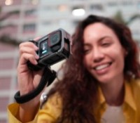 Cet accessoire transforme votre action cam en un véritable appareil photo compact