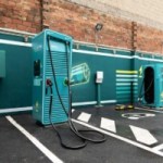 Recharger sa voiture électrique coûte largement moins cher qu’un plein d’essence grâce à cette nouvelle offre : on fait les calculs Recharger sa voiture électrique coûte largement moins cher qu’un plein d’essence grâce à cette nouvelle offre : on fait les calculs