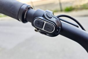 Intersport Nakamura Crossover GT écran commande