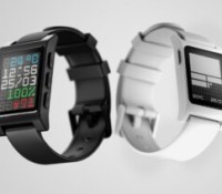 Le retour de Pebble, voici deux nouvelles montres connectées qui ont un mois d&rsquo;autonomie