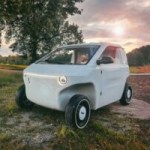 « L’Ikea des voitures électriques » : Stellantis s’intéresse de près à cette rivale de la Citroën Ami livrée en kit « L’Ikea des voitures électriques » : Stellantis s’intéresse de près à cette rivale de la Citroën Ami livrée en kit