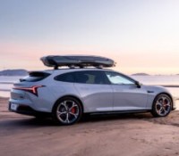 Des employés qui « passent leur temps sur leur téléphone », une marque de Stellantis en difficulté et le succès des bornes de Tesla – Récap&rsquo; Survoltés
