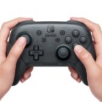 La manette Pro de la Nintendo Switch revient à moitié prix grâce à un code promo La manette Pro de la Nintendo Switch revient à moitié prix grâce à un code promo