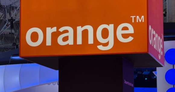 Orange – Frandroid – IMG_5522 Orange – Frandroid – IMG_5522