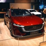 On connait enfin les prix de la voiture électrique de Mazda qui vise la Tesla Model 3 en France On connait enfin les prix de la voiture électrique de Mazda qui vise la Tesla Model 3 en France