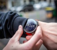 Boulanger casse le prix de ce pack montre Suunto + casque à conduction osseuse, idéal pour les grands sportifs