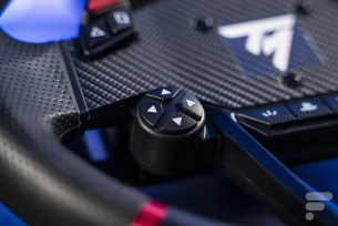 Thrustmaster T598 // Source : Chloé Pertuis / Frandroid