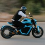1 366 km en moto électrique : dans les coulisses d’une prouesse technique et humaine 1 366 km en moto électrique : dans les coulisses d’une prouesse technique et humaine