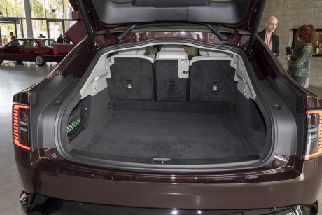 Volvo ES90 // Source : Laurent Lacoste Ace Team