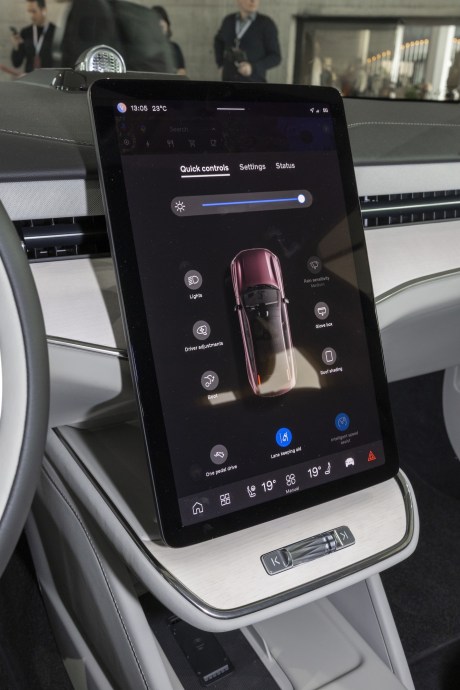 Volvo ES90 // Source : Laurent Lacoste Ace Team