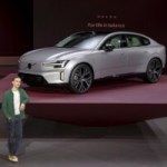 On est monté à bord de la Volvo ES90 : cette voiture électrique qui se recharge ultra-rapidement veut vous faire oublier les SUV On est monté à bord de la Volvo ES90 : cette voiture électrique qui se recharge ultra-rapidement veut vous faire oublier les SUV