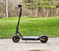 Xiaomi : sa nouvelle trottinette électrique premium est déjà moins chère chez Boulanger, Fnac et Darty