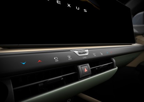 Lexus ES // Source : Lexus