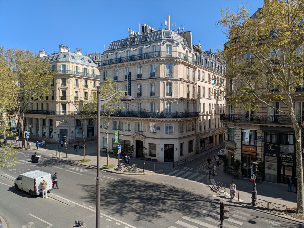 Pixel 8a
