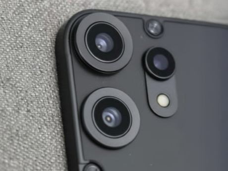 cmf-phone-2-and-i-think-its-comp-1 (1)