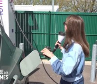 « On s’est trompé de chargeur », nos 5 conseils indispensables pour éviter les galères en voiture électrique du Figaro