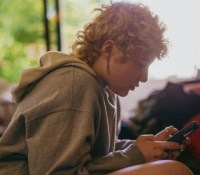 Les jeunes préfèrent de plus en plus la 4G/5G à la Wi-Fi