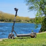 On a essayé la Navee GT3 Max : une autonomie débordante pour cette trottinette électrique séduisante On a essayé la Navee GT3 Max : une autonomie débordante pour cette trottinette électrique séduisante