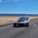 Cette inédite voiture électrique solaire réussit son premier long trajet : pourquoi il ne faut pas se réjouir trop vite Cette inédite voiture électrique solaire réussit son premier long trajet : pourquoi il ne faut pas se réjouir trop vite