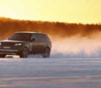 Le Range Rover électrique prouve qu’il fait mieux que la version thermique