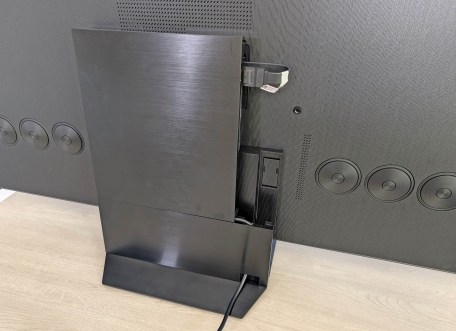 Samsung 65QN990F // Source : Sylvain Pichot / Frandroid