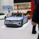 On est montés dans la Zeekr 007 GT : le break électrique ultime, notre coup de cœur du salon de Shanghai