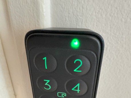 SwitchBot Keypad Touch A (10)