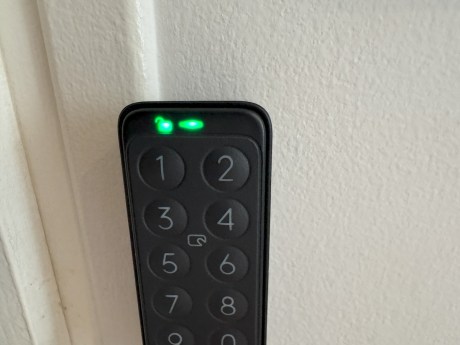 SwitchBot Keypad Touch A (9)