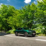 Non, le constructeur de voitures électriques VinFast ne va pas quitter la France, et c’est même le contraire Non, le constructeur de voitures électriques VinFast ne va pas quitter la France, et c’est même le contraire