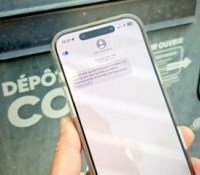 « SVP c&rsquo;est le livreur », ne cliquez jamais sur ces SMS, c&rsquo;est une arnaque