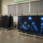 Cette technologie de panneaux solaires flexibles et transparents pourrait tout révolutionner Cette technologie de panneaux solaires flexibles et transparents pourrait tout révolutionner