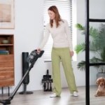 Le Samsung Bespoke Jet, un aspirateur balai avec une foule d’accessoires, avec 170 € de moins Le Samsung Bespoke Jet, un aspirateur balai avec une foule d’accessoires, avec 170 € de moins