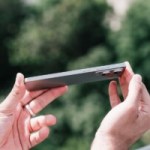 On a pris en main le Samsung Galaxy S25 Edge : une prouesse et beaucoup de questions On a pris en main le Samsung Galaxy S25 Edge : une prouesse et beaucoup de questions