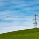 Un scandale invisible : pourquoi l’Europe paie des milliards pour couper la production d’électricité verte