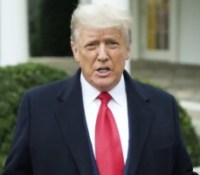 Donald Trump menace Apple et vise l&rsquo;iPhone directement
